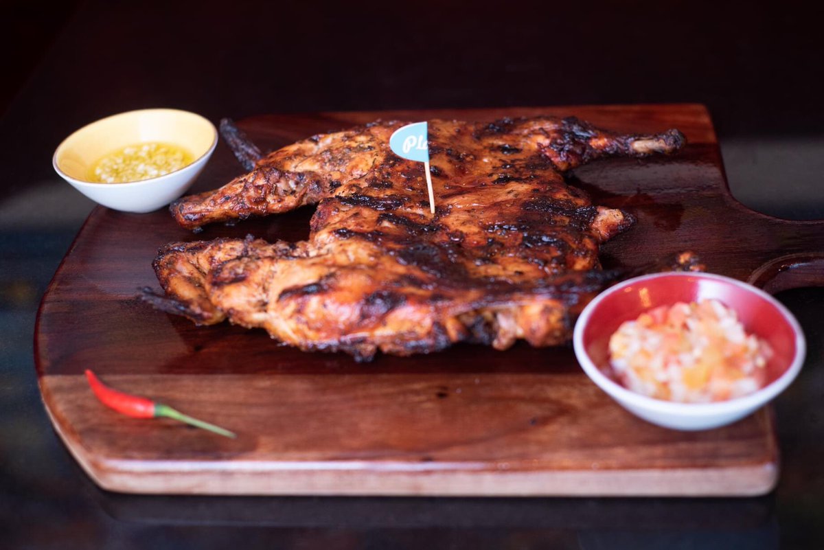 LugarDePollo's tweet photo. Let's Lugar Monday
#monday
#letslugar #HarareFoodies #yummyfood #FlameGrilled #lunch https://t.co/hIAJhup8iO