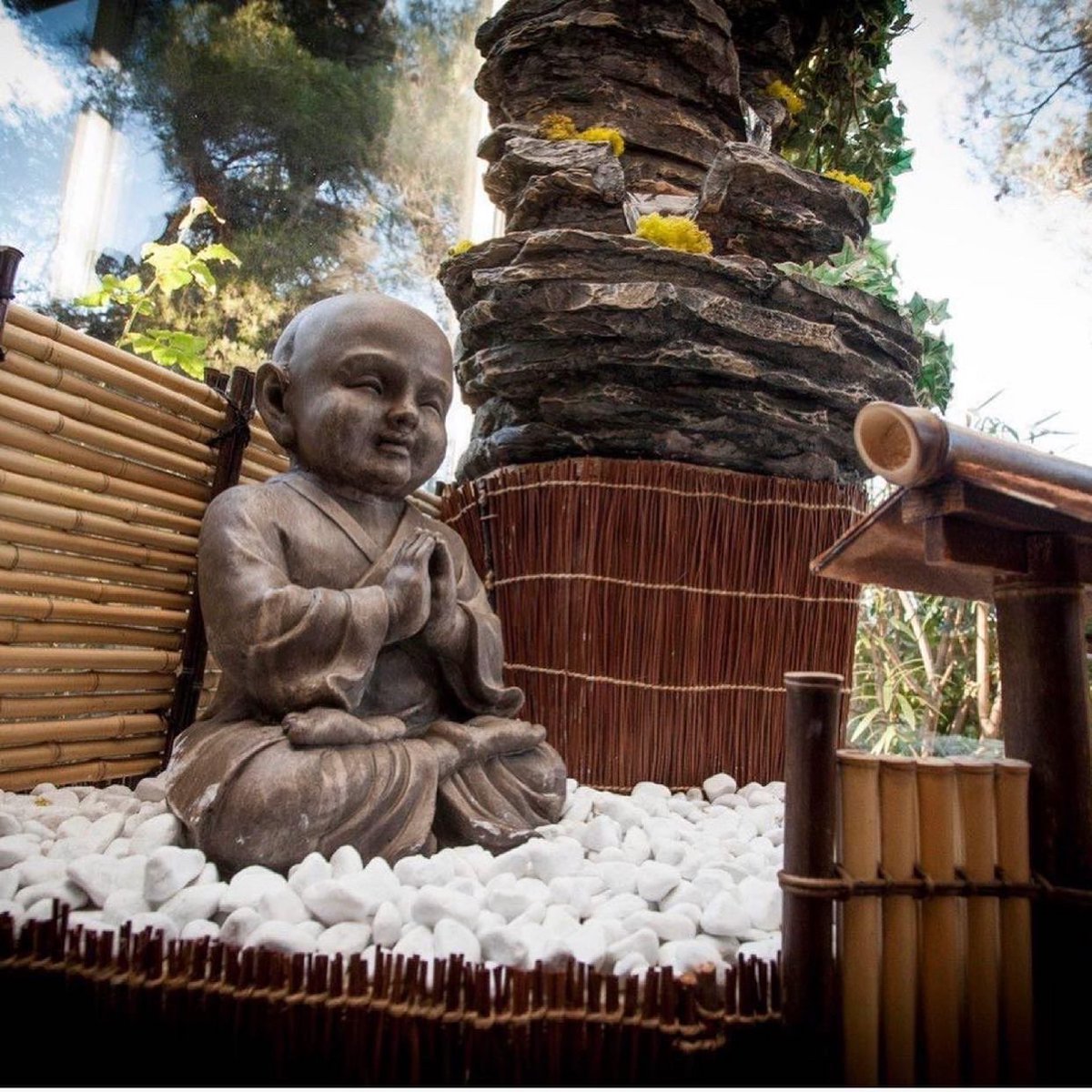 idweekend's tweet photo. #iDbienetre 
Savourez une parenthèse au calme et relaxez-vous dans une atmosphère de #luxe et de #confort grâce à HARMONICE. Une escale loin des tracas du quotidien pour se déconnecter et se ressourcer. https://t.co/U73IrtJkGu