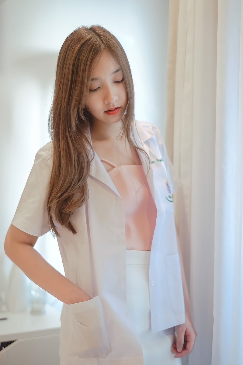 PuimekSter's tweet photo. เสื้อวิเศษ ใส่แล้วไม่ได้นอนนนนนนน 5555 https://t.co/nNQpyWIQOS