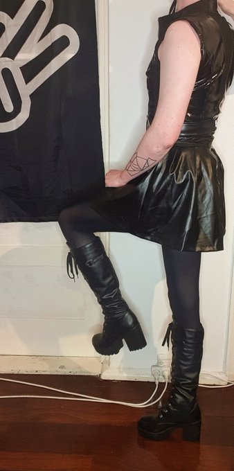 Rough couple weeks, needed to get jazzed up 🖤💜🖤 https://t.co/Gj1xem3ZV7<a href="/tag/newprofilepic"class="tags"><span>#newprofilepic</span></a>