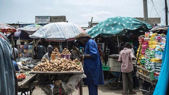 BornoChronicles's tweet photo. Monday is a business day!

The Monday-Market in Maiduguri is the largest commercial centre in North-East Nigeria.

#Factfile
#BornoChronicles
#lifeinborno #bornopeople #displacedpeople #nigeria https://t.co/DAwNrpCYnB