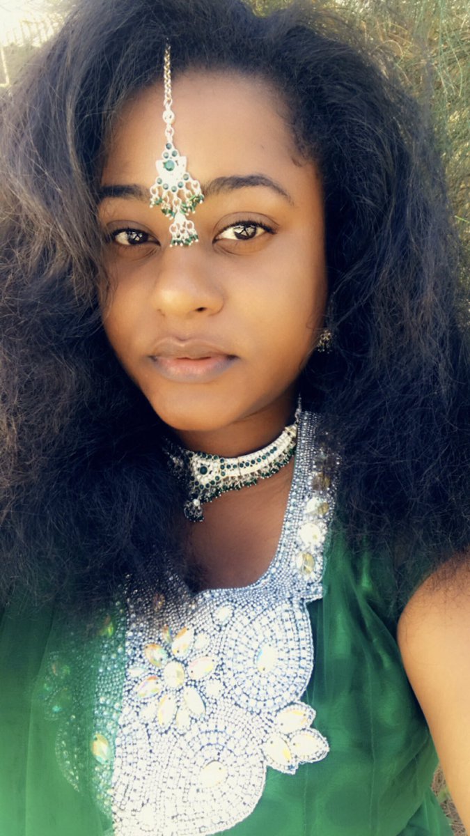 Chenae ᥫ᭡ tweet media