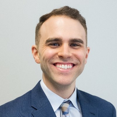 EyeRes_'s tweet photo. RESIDENCY SPOTLIGHT: @Aaron_Warning (@mumedicine alum) incoming PGY-0 at @OhioStateEye!

"Do your best not to forget that the outcome of this process has no bearing on your worth as a human being!"
⬇️
https://t.co/aJZzw3F4pA

@Inside_TheMatch @EyeDocAndyH @SFMatch @DrSyMoroi https://t.co/lW45XaQrqx