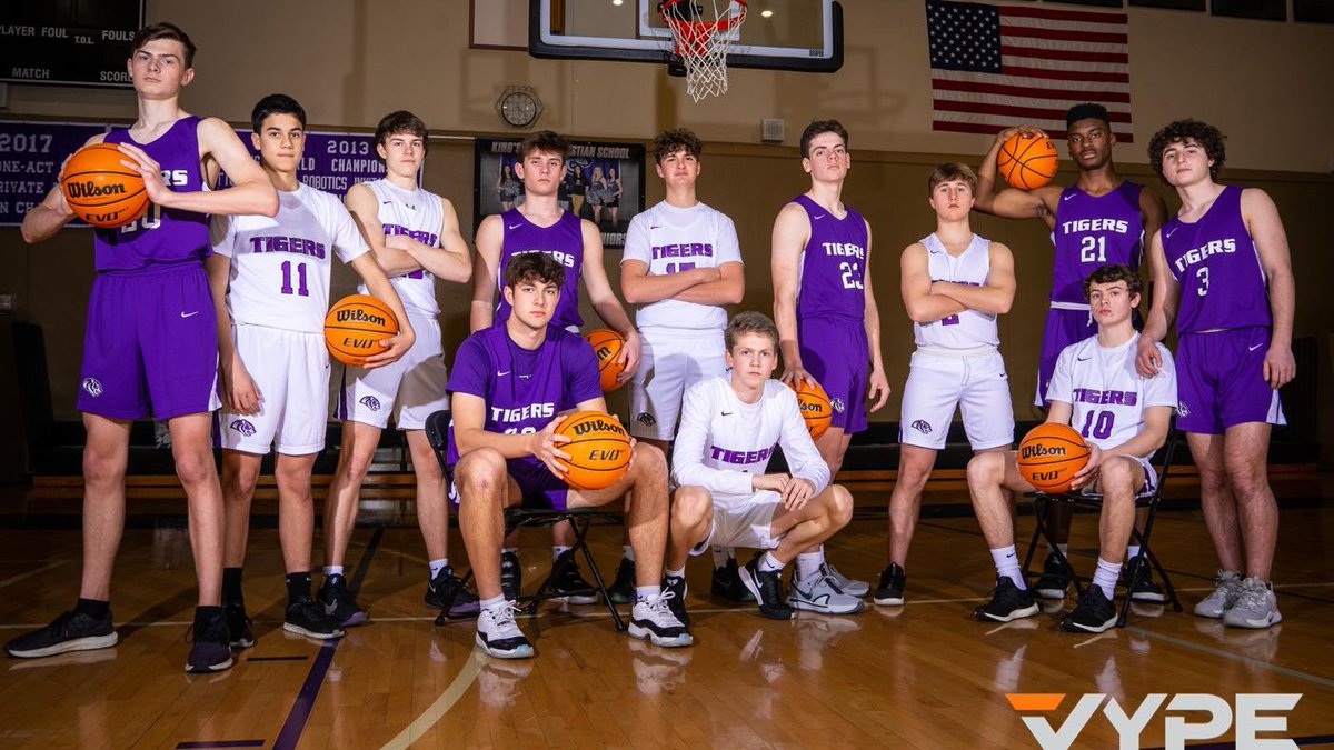 .<a href="/KingsRidgeCS/">King's Ridge Christian School</a> Magazine: Coach Bob Ball🏀

Third-year head coach Bob Martin enjoyed the fruits of his team's labor as King's Ridge had a historical season, going 20-6, 13-3 in conference play, and a run in the postseason. 

Article w/Photo Gallery📸: vype.com/kings-ridge-ch…