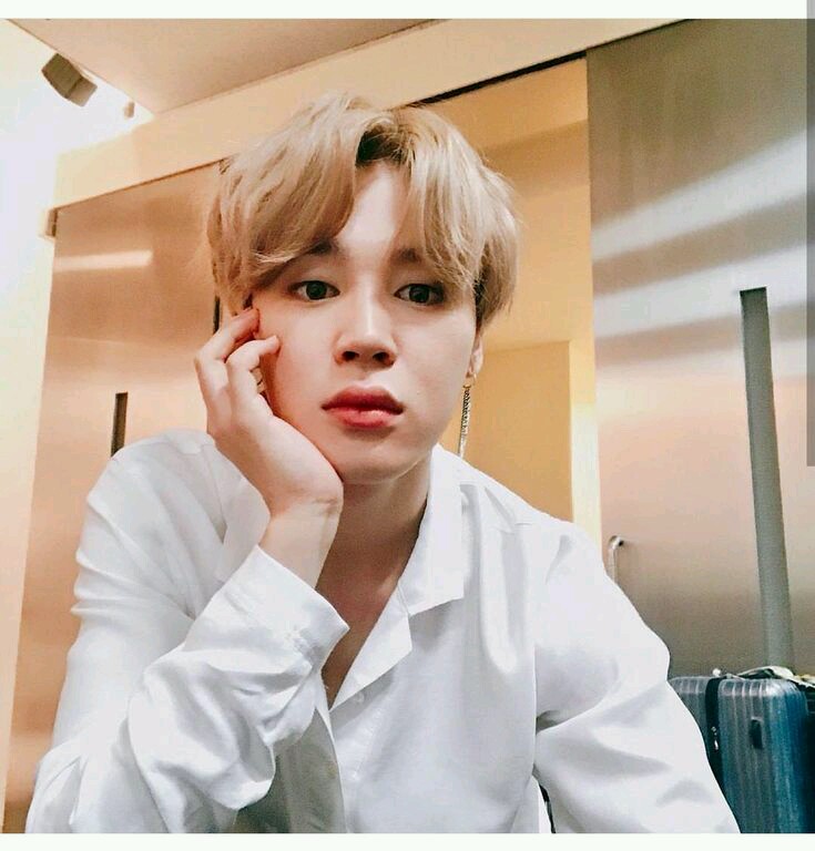 galleryofJM's tweet photo. Vote limit for Billboard voting 10

I’m voting for @BTS_twt for #BBMAsTopSocial https://t.co/3RwF8YqCMO