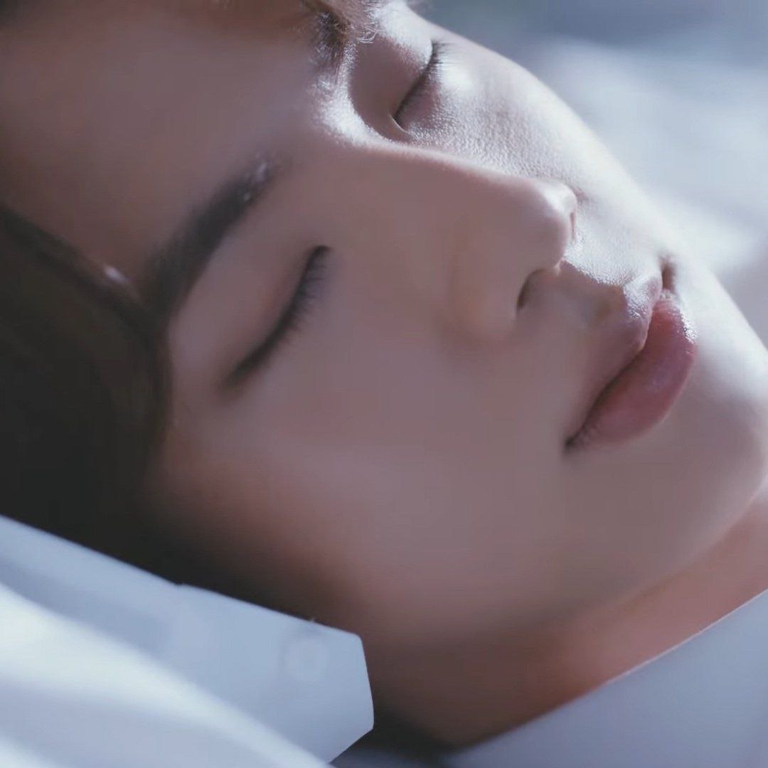 Lilmeomeo_'s tweet photo. "Tidak begitu sempurna, tapi sangat indah" - Jin ("Epiphany")

BTS FOR THE WIN
I'm vote for @BTS_twt for #BBMAsTopSocial https://t.co/iQ0jgRIXJG