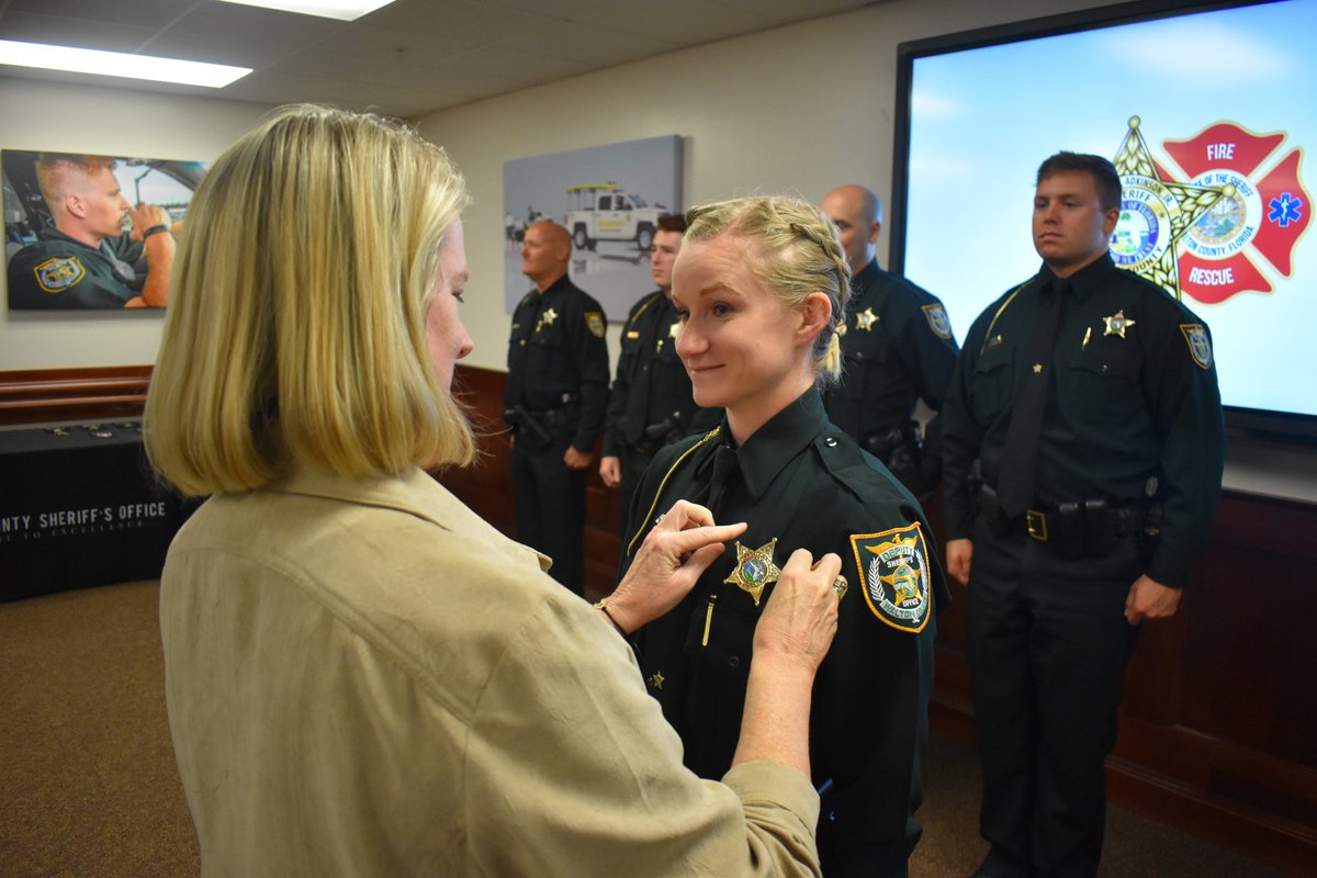 WCSOFL's tweet photo. All smiles for swearing-in ceremonies today. 😃

Join us in congratulating our newest deputies! https://t.co/CjnEgS84Fu