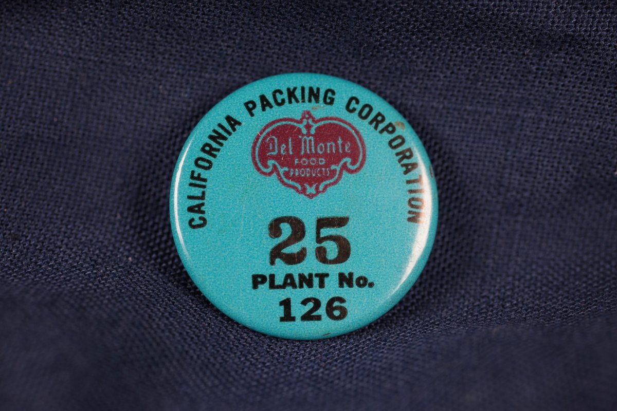 Artifact of the Day: Cannery Badge
WHC Collections M3 2007-010-0003  #willametteheritagecenter #laborhistorymonth #connectinggenerations #celebratehistory #whc_heritage