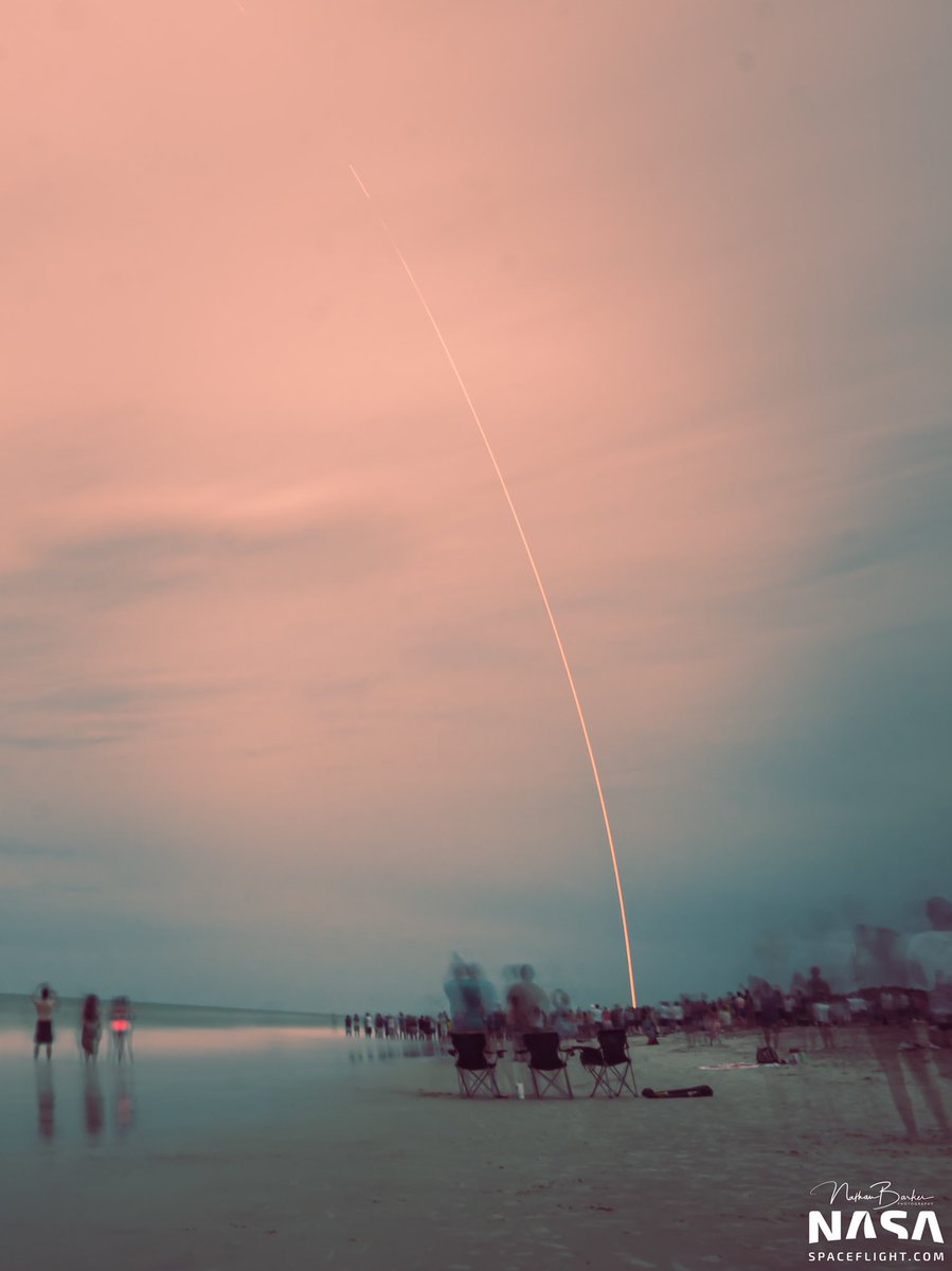 🏖Beach Days are better on Launch Days🚀

SpaceX Falcon 9 with AMOS-17

📍Playalinda Beach, FL