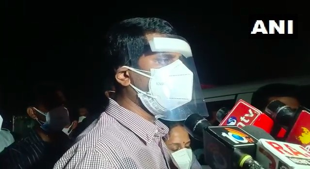 ANI's tweet photo. Andhra Pradesh: 11 patients died in Ruia Govt Hospital Tirupati due to a reduction in pressure of oxygen supply, says Chittoor District Collector Harinarayan. Chief Minister YS Jagan Mohan Reddy has ordered an inquiry into the matter. https://t.co/eWY46QEizt