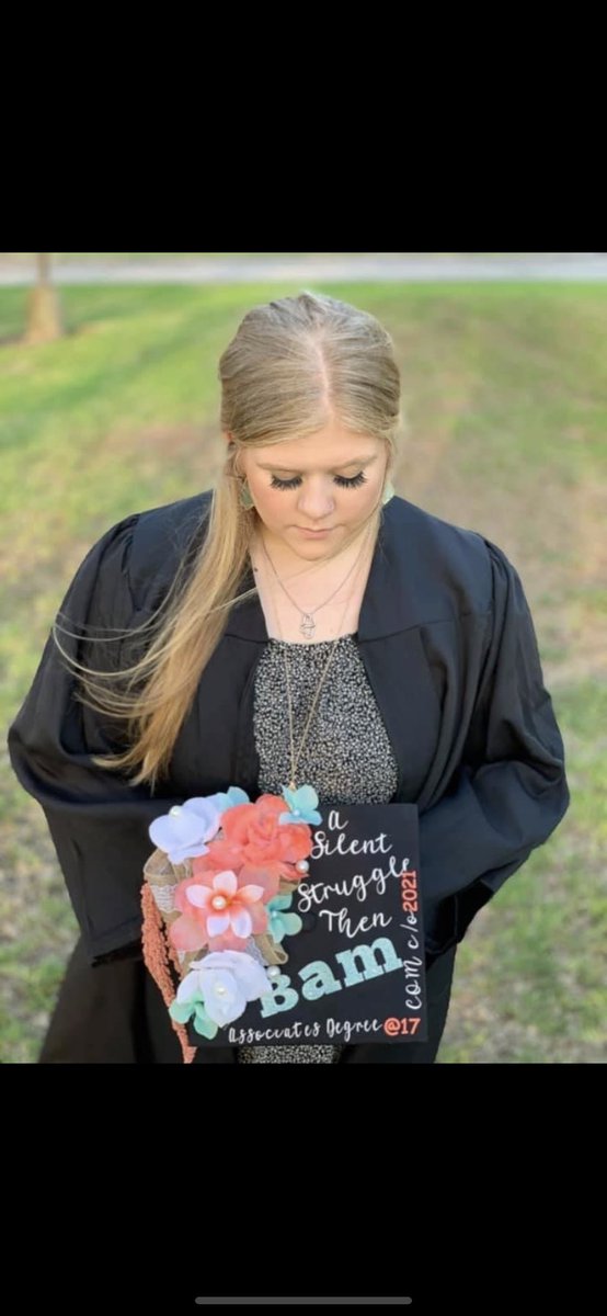 MckennaNikkole's tweet photo. A Silent Struggle then BAM Associates degree @17 COM c/o 2021 https://t.co/W6odqhAu2z