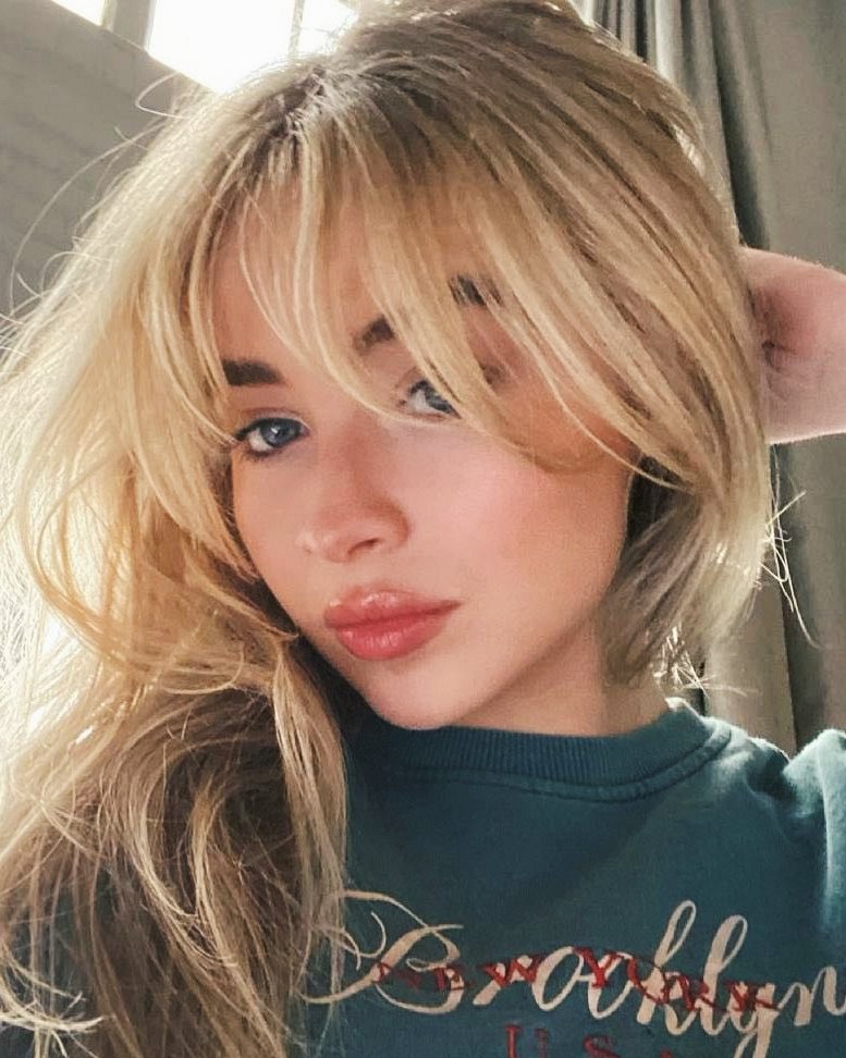 SP (@sabrinaposts) on Twitter photo 