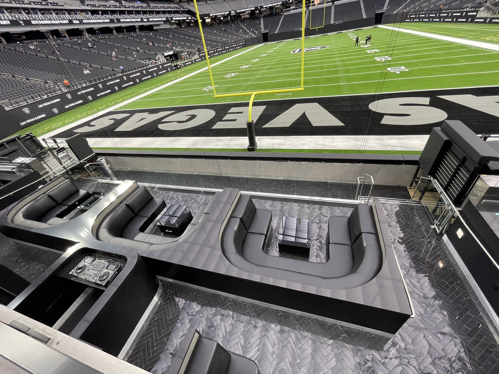 StadiumViews Las Vegas Raiders Black Sports Standard Indoor