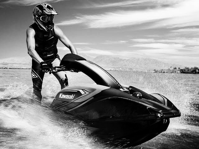 IsipThink's tweet photo. Joke joke joke #jetski #westphilippineseaisours https://t.co/mGJEoF4GX5