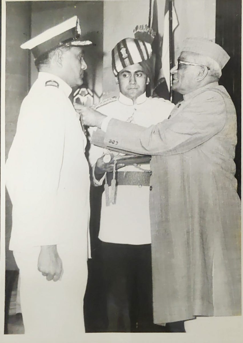 Indeed  @NwcSam the passing of Cmde HML Saxena renders India's Naval & Maritime community poorer. This coming soon after the demise of 2 other veterans RAdm Arun Auditto, (Hero of Goa liberation & pioneer submariner) & VAdm SW Lakhkar. Bhai Sahab's rich catalogue of achievements  https://twitter.com/NwcSam/status/1391251419286495234