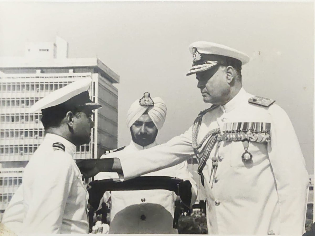 Indeed  @NwcSam the passing of Cmde HML Saxena renders India's Naval & Maritime community poorer. This coming soon after the demise of 2 other veterans RAdm Arun Auditto, (Hero of Goa liberation & pioneer submariner) & VAdm SW Lakhkar. Bhai Sahab's rich catalogue of achievements  https://twitter.com/NwcSam/status/1391251419286495234