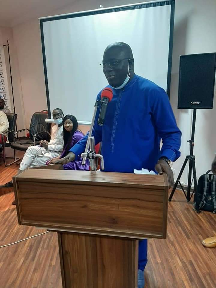 BiramFay's tweet photo. 🔵Merci à la JEUNESSE de @parti_rewmi_OFF de m'avoir invité pour parler #EmploidesJeunes.
#Kebetu
#NABAR https://t.co/uIvViR1dtp