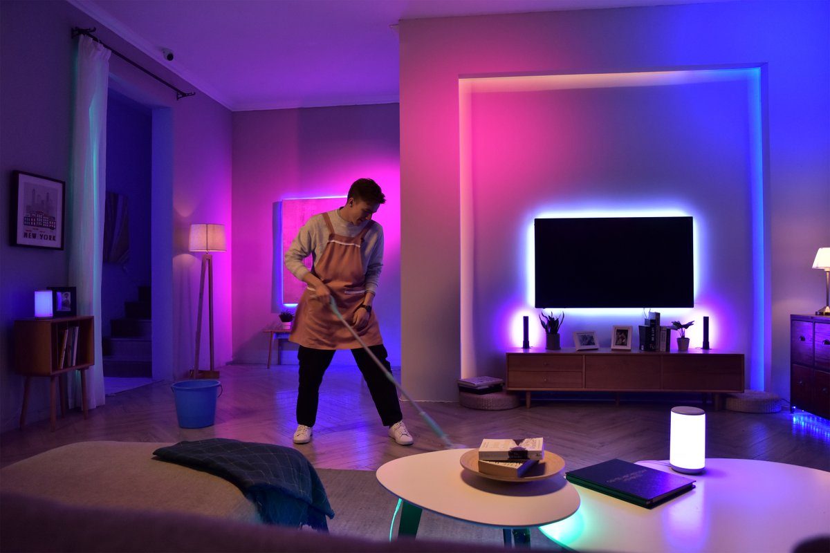 GoveeOfficial's tweet photo. The #MomIsMyLight party is over and it’s time to tidy up. Thank you all for entering! Keep following.☺️ Tomorrow we'll reveal the lucky 4 who’ll get all the LIGHTS.🥰
🚨While this one may be over, even better is just around the corner.😉 #RevYourColor #ComingSoon https://t.co/vpKm8iW39x