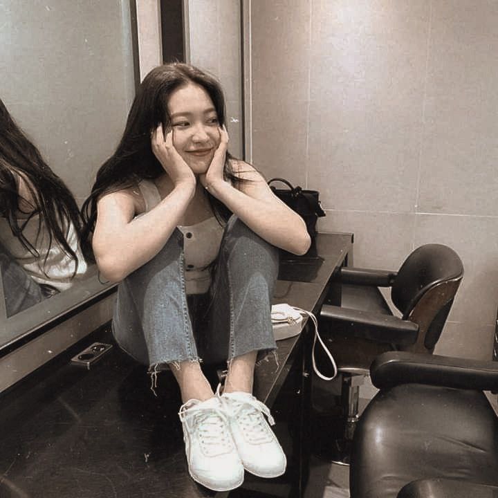 marindu sahara tweet media