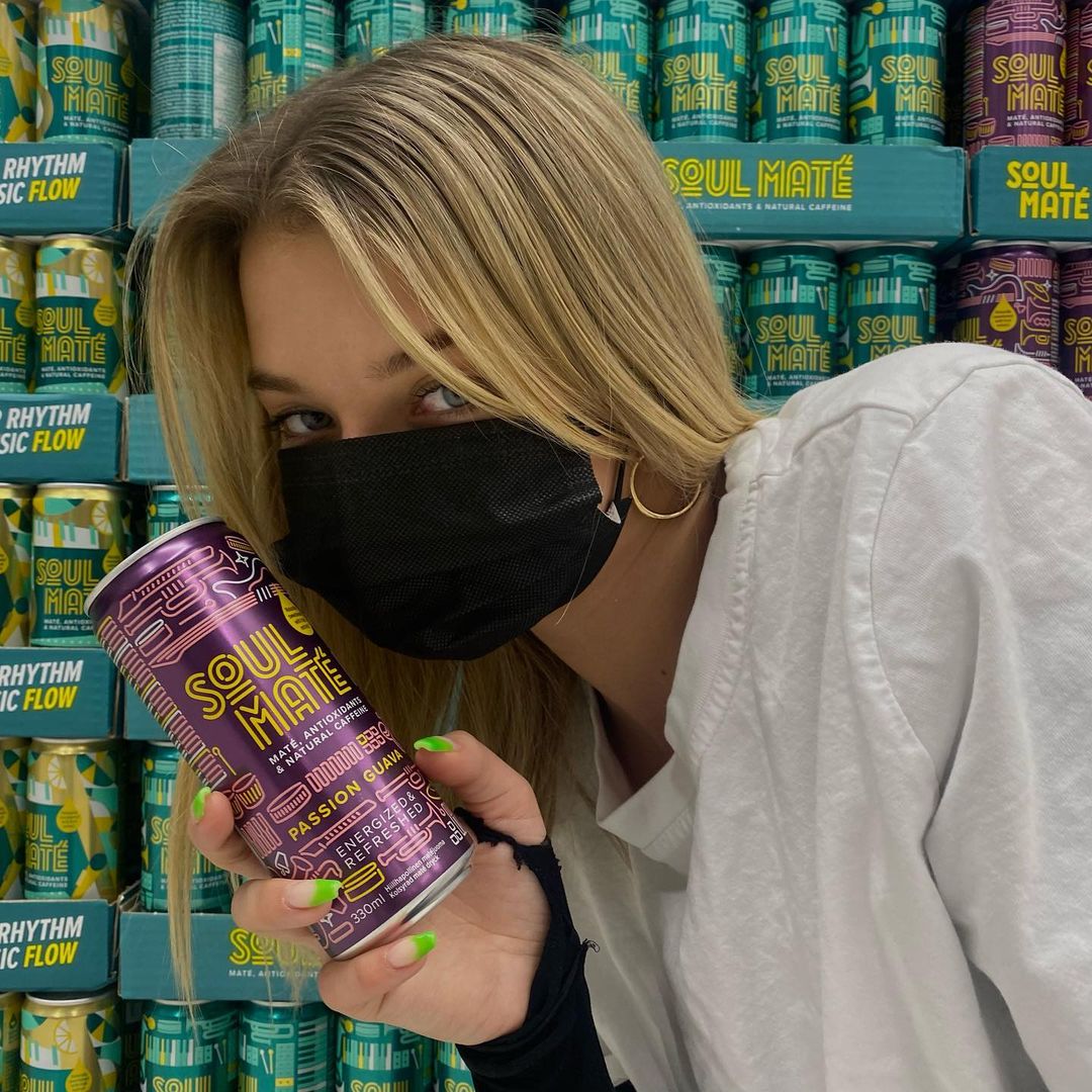 joalincom's tweet photo. 📷On Instagram feed
🇧🇷Joalin para a marca "Soul Mate Drinks". Gostaram das fotos?
🇺🇲Joalin for the brand "Soul Mate Drinks". Did you like the photos?
🇲🇽Joalin para la marca "Soul Mate Drinks". ¿Te gustaron las fotos?
🇫🇮Joalin tuotemerkistä "Soul Mate Drinks". Piditkö valokuvista? https://t.co/TEBV7XLTVl