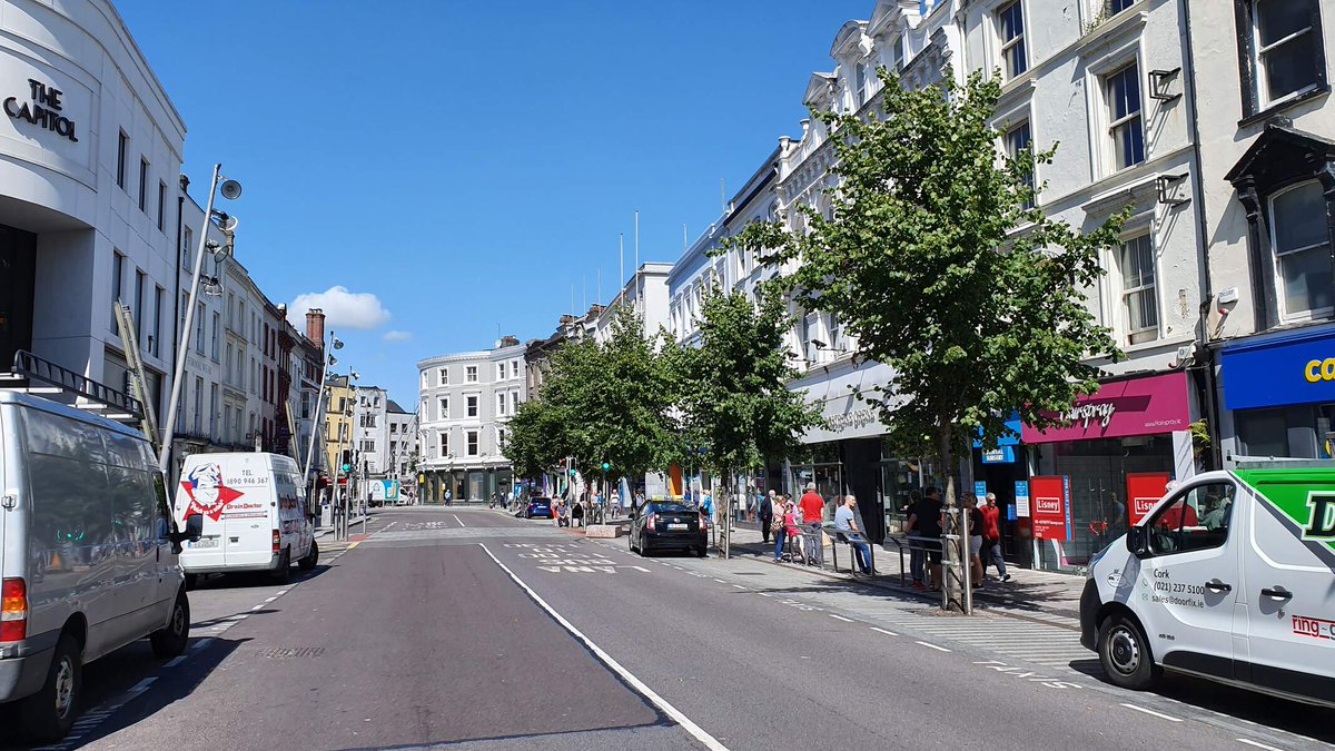 Northside4Biz's tweet photo. Best of luck to all who are reopening their businesses including hairdressers, retailers, cultural amenities and to everyone starting back at work today - brighter days are ahead!

#reopening #ireland #corkcity #supportlocal

📸 Failte Ireland/Tourism Ireland/Michelle Donovan https://t.co/sUwEdKPudy