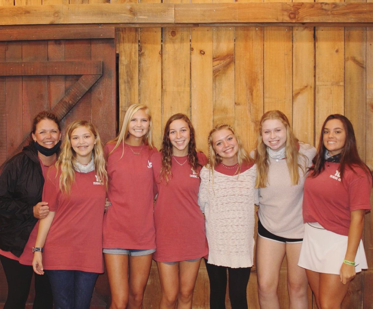 PickensCoYL's tweet photo. TONIGHT! Come hang out at 6:47pm at our *NEW* YL building (1 S Main St) as we celebrate our graduating seniors! We’ll eat dinner, play games, spend time honoring the seniors and head outside for some more fun, if the weather allows! Don’t miss out!! #pickensyl https://t.co/q24wO31IFb