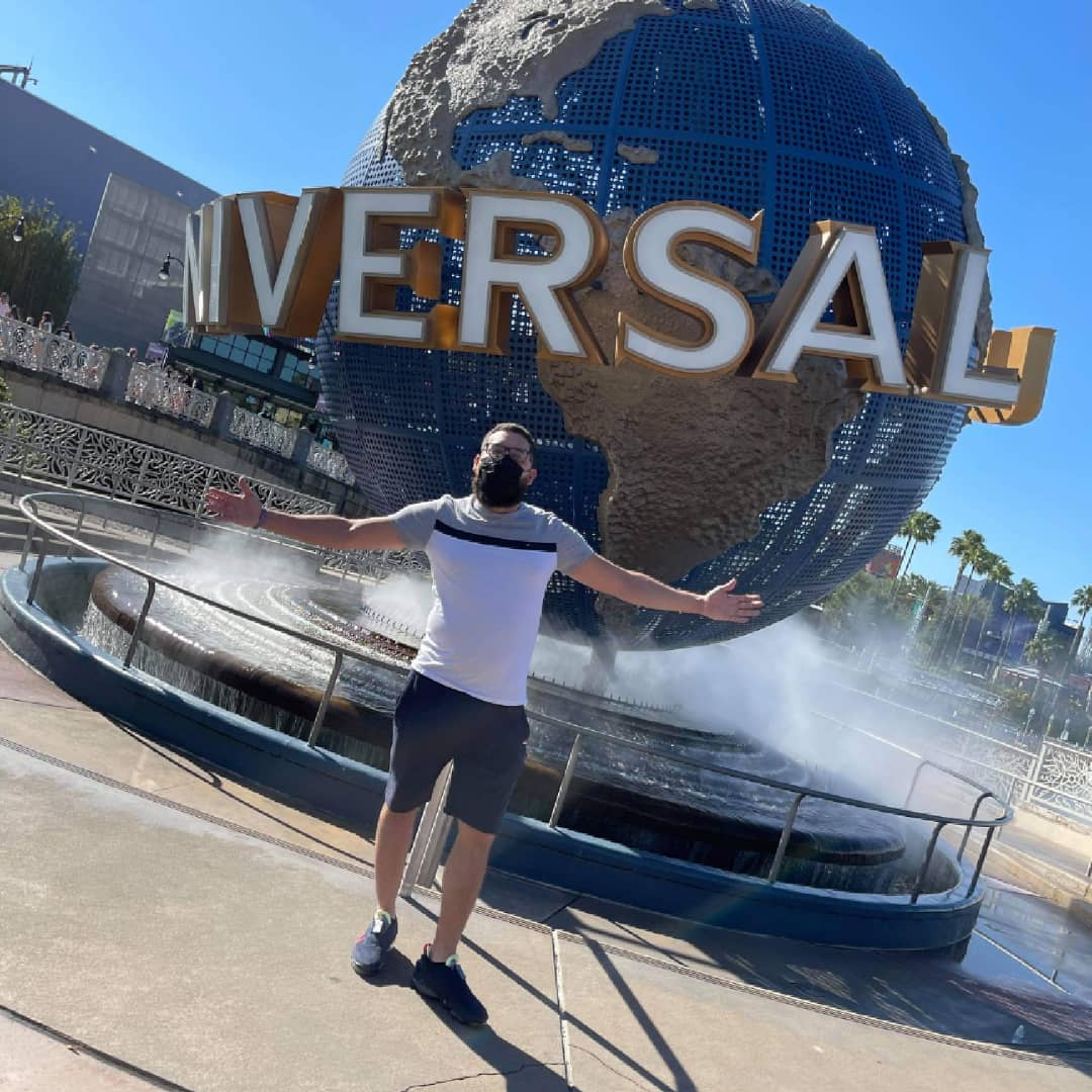 Itsclekev's tweet photo. #itsclekev The world is yours https://t.co/416xy4h4gC