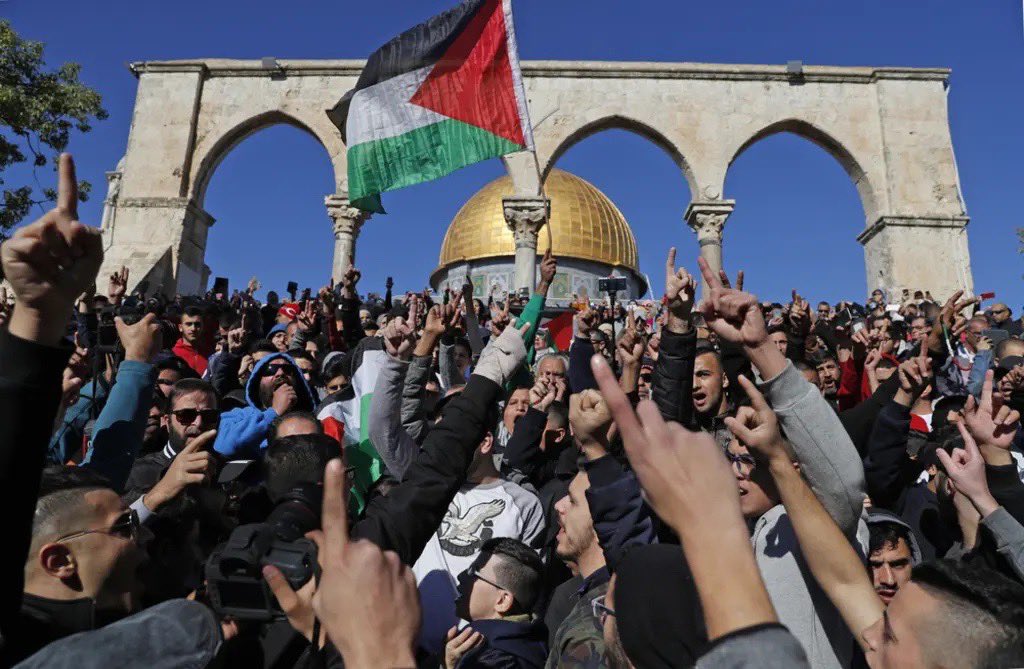 ﺍﻟﻠّـﻬﻢ ثبت ﺇﺧﻮﺍﻧﻨﺎ ﻓﻲ #ﺑﻴﺖ_ﺍﻟﻤﻘﺪس ﻭﺃﻛﻨﺎﻑ ﺑﻴﺖ ﺍﻟﻤﻘﺪﺱ، ﺍﻟﻠﻬﻢ ﺍﺣﻔﻆ ﻣﺴﺠﺪﻧﺎ #ﺍﻷﻗﺼﻰ ﻣﻦ ﻋﺒﺚ ﺍلمعتدين الظالمين وردهم مخزيين، واحفظ اهل #حي_الشيخ_جراح من اعتداءات ﺍﻟﻐﺎﺻﺒﻴﻦ 🇵🇸🇹🇳
#حركة_النهضة #تونس #فلسطين #القدس