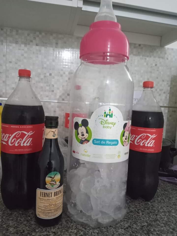 _onerolita's tweet photo. Yo sabía que para algo iba a servir https://t.co/Og3zwCPF0e