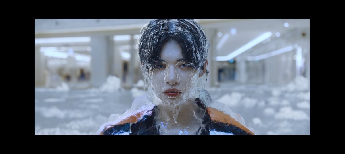 stevestevechoi's tweet photo. OKAY SO TAEHYUN SAYING THEY WILL PUT YEONJUN IN A FREEZER IS A SPOILER?!?!?!?!?!?! https://t.co/E5Sn5RGvlm