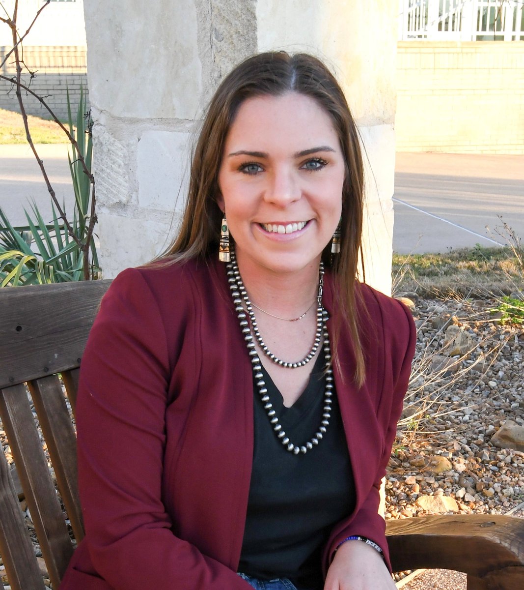ageconomics's tweet photo. The senior spotlight today is Reagan Ellison! She is from Burleson, Texas. She is a senior Agricultural Economics major, with a minor in Agricultural Communications and Journalism, and a certificate in International Trade and Agriculture. Congrats Reagan! We are so proud of you!! https://t.co/ORxuNLQYnu