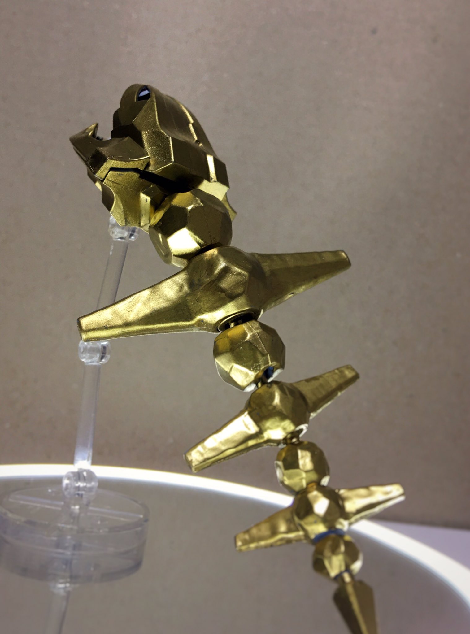 エレキッドたなか なんとなく勢いで Shodo ポケモン5のハガネール を色違い 金色 にしてみた スプレーじゃないしいろいろ稚拙だけど満足感がすごい 直塗りなのでベースの色が若干出て 写真よりは少し渋めな金色 それがまたいい Shodo ポケモン エレキッドたなか なんとなく勢いで Shodo ポケモン5のハガネール を色違い 金色 にしてみた スプレーじゃないしいろいろ稚拙だけど満足感がすごい 直塗りなのでベースの色が若干出て 写真よりは少し渋めな金色 それがまたいい Shodo ポケモン