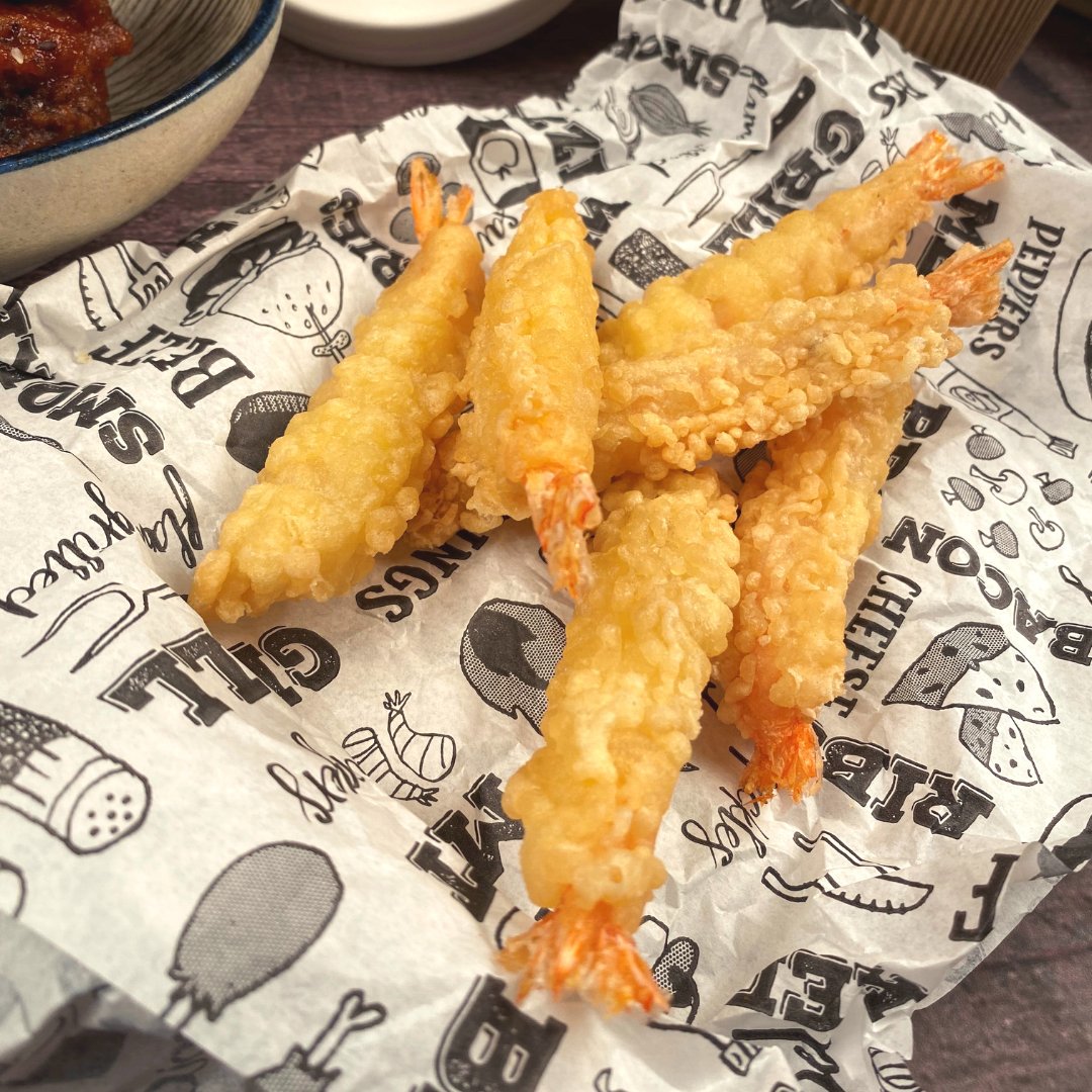 🍤 Happy national shrimp day!🍤

We have various different options of prawns on our menu such as rock shrimp tempura, crispy prawn curries to salt  &amp; pepper prawn.

Check out our menu!

#nationalshrimpday #crispyprawn #chaochao #asianfood   #takeaway  #takeawaynotts  #streetfood