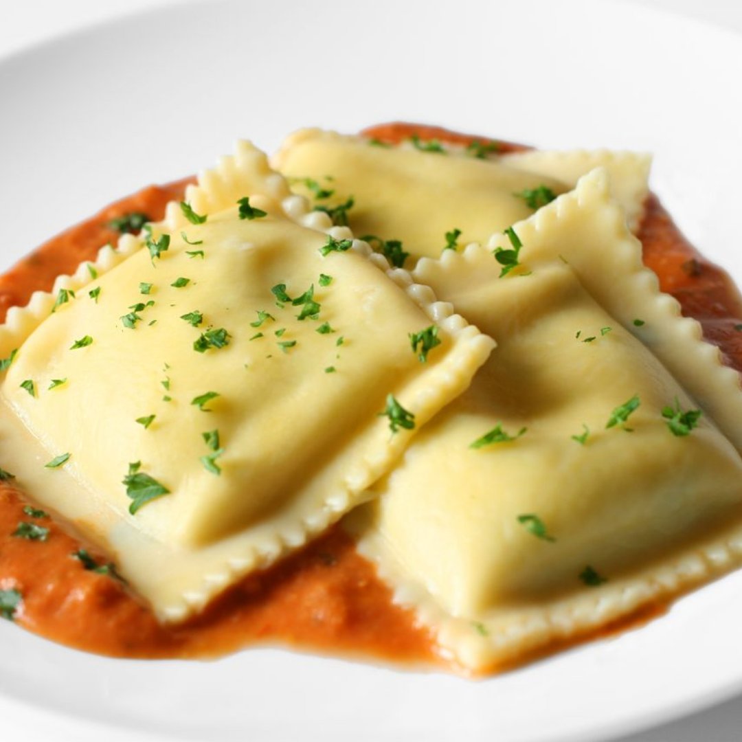 FoodGcl's tweet photo. Filled pasta is a staple menu product and we can do a range of flavours upon request.

#foodsupplier #fooddistributer #gcl #foodservice #foodmanufacturer #filledpasta https://t.co/HpdzP0ukUN