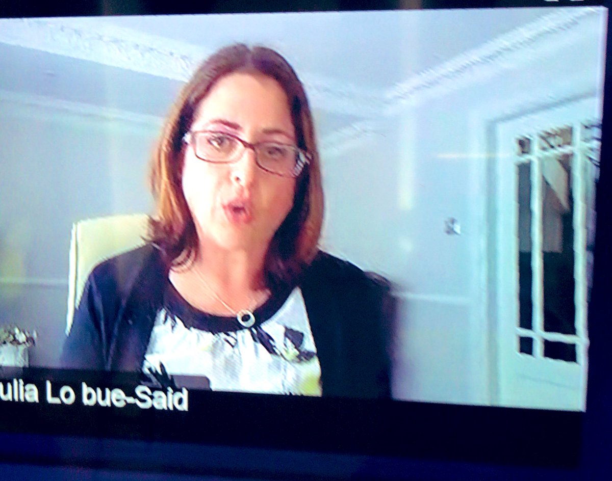 WIT_CIC's tweet photo. Can leaders show their vulnerability? @jlo_said says yes absolutely- emotions have run very high this past year, be authentic and don’t pretend otherwise! #IWTTF21 #leaderspanel https://t.co/9R6CEZFBuU