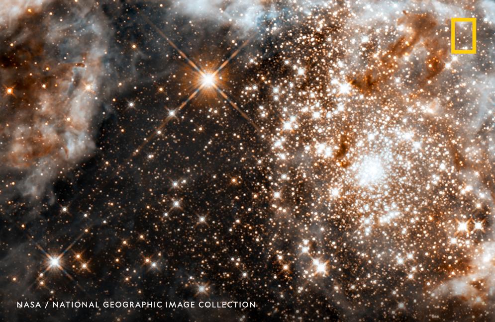 NatGeo's tweet photo. An active star-forming region in the vicinity of the Milky Way resembles a diamond in this stunning archival image https://t.co/xypUJW6dpb