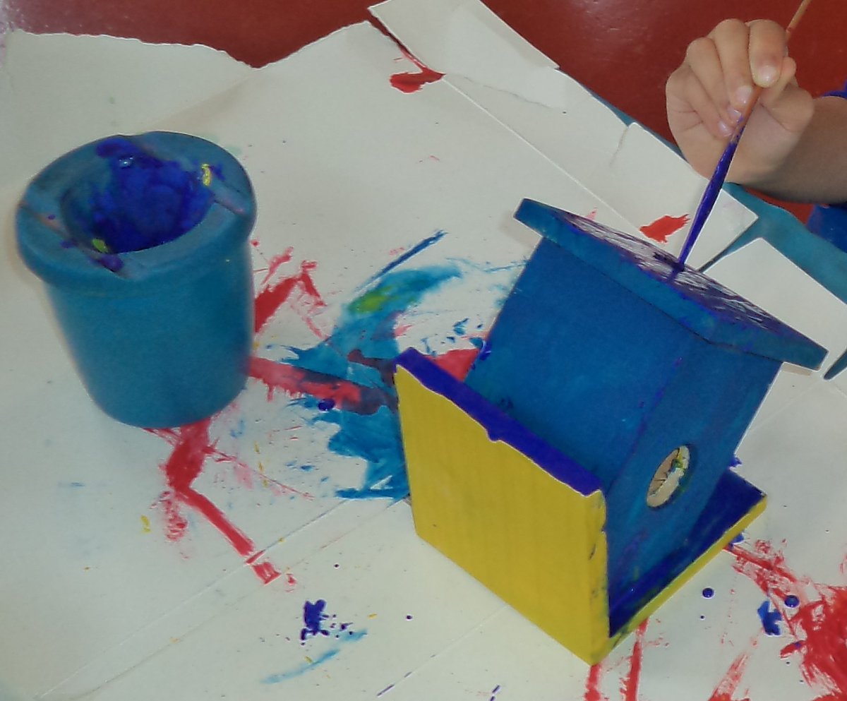 under8childcare's tweet photo. Part 1 of our discovering Spring project - Excellent work children! https://t.co/r8hfUJdO4z