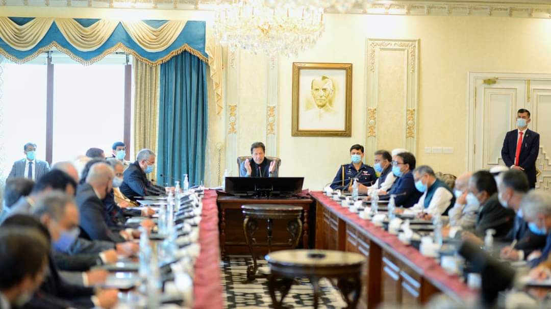 IkramIbrahimMY's tweet photo. Thank you PM @ImranKhanPTI for honouring the Islamic countries Ambassadors w/ a special session to listen to your views &amp; strategies on addressing #Islamophobia

🇲🇾 remains in solidarity w/ other Muslim countries to eliminate, thru @OIC_OCI, the root causes of this evil mindset https://t.co/0pNOqScJ4p