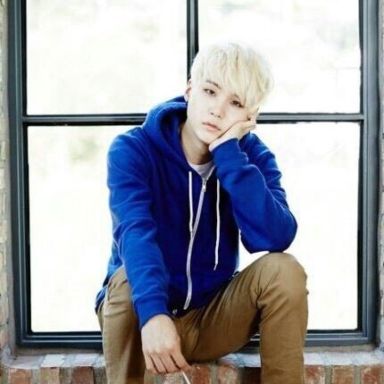 meanyoongi0309's tweet photo. The Jack Frost(s) of Hybe Labels https://t.co/QJ1bQ0z1Ay