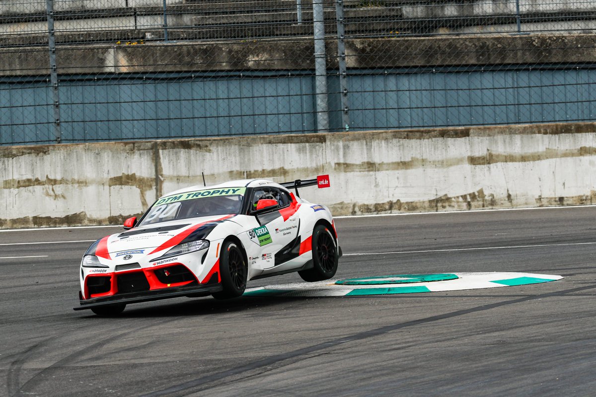 DTMTrophy tweet media