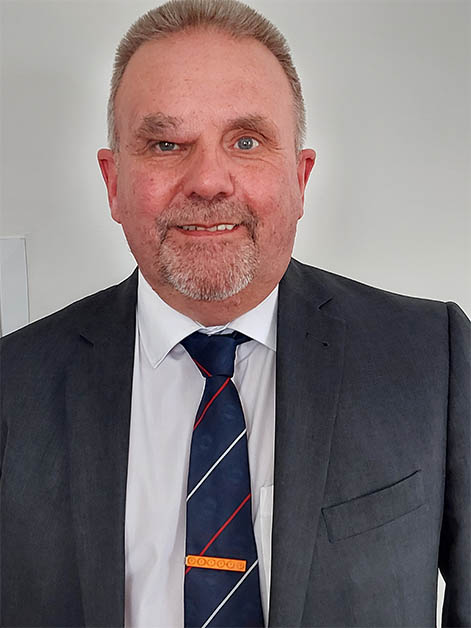 pioneerfoodserv's tweet photo. Introducing our new area sales manager, Tim Crow! Tim will be covering the north east coast down to north Yorkshire area.

Tim brings with him a wealth of experience, having worked in the industry for over 35 years!

We're sure you'll join in with us to welcome him. https://t.co/GiVnE4ro5j
