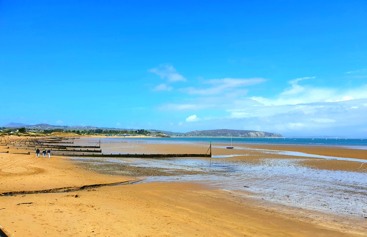 WriterRDavid's tweet image. Abersoch Beach 🏴󠁧󠁢󠁷󠁬󠁳󠁿

#NorthWales #abersoch #beach #author #writerslife #spring #inspiration