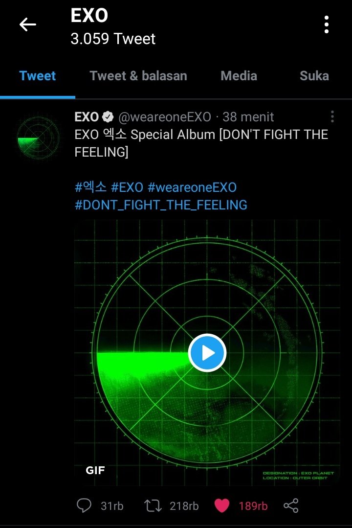 MraRfyAns's tweet photo. Bener-bener yaaa si ganteng tuan muda oh sehun piyak my baby love! Tujuan live tu sebenernya mau ngasi tau ini spesial album tapii aahh yasudahlahh
Kaget banget btw pen teriak!!!.....
EXO COMEBACK
EXO IS BACK
EXO IS COMING

#DONT_FIGHT_THE_FEELING
#weareoneEXO 
@weareoneEXO https://t.co/umdhsmQ6zH