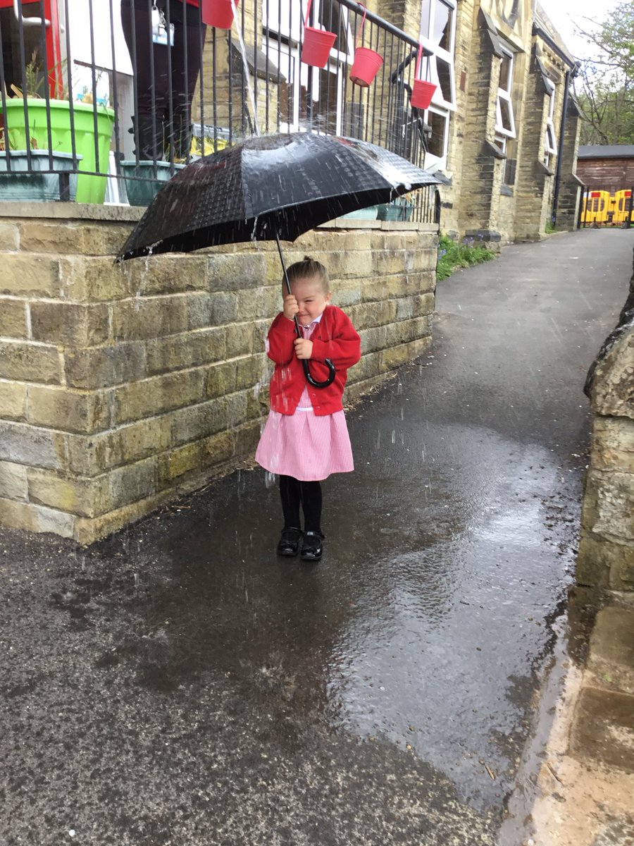MrsHickey2103's tweet photo. Our new sound this week is ‘u’. We had lots of fun practising the sound... though maybe Mrs Johnson had the most fun! I wish I could share all the pictures, lots of laughs and gorgeous smiles! ☔️ https://t.co/8PtQktgEcF