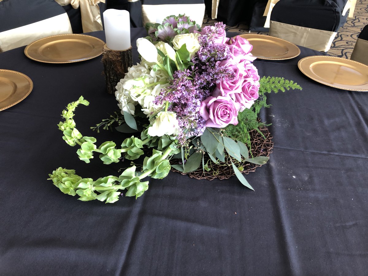 Boswell HS PROM 2021~Medium Floral Centerpieces~"Enchanted Forest" Theme
Experienced/Previous Floral Design students wanted for next year 2022 to help with BHS Event Floral...contact Mrs. Aultman for info. and to sign up August/September 2021 for Floral Design Club. <a href="/BosFloral/">BosFloralDesign</a>