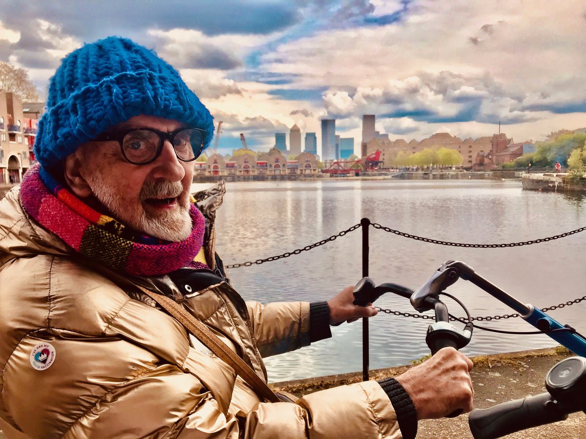 Bikeworksuk's tweet photo. David finds walking a bit tricky, but pedalling on the #RideSideBySide suits him just fine🙂Nikki collects him from his doorstep & takes him and his partner around for a spin. Email nikki.ray@bikeworks.org.uk to book a RSBS slot&get pedalling just like David! #ConnectWithNature https://t.co/Jsx3IMldLS