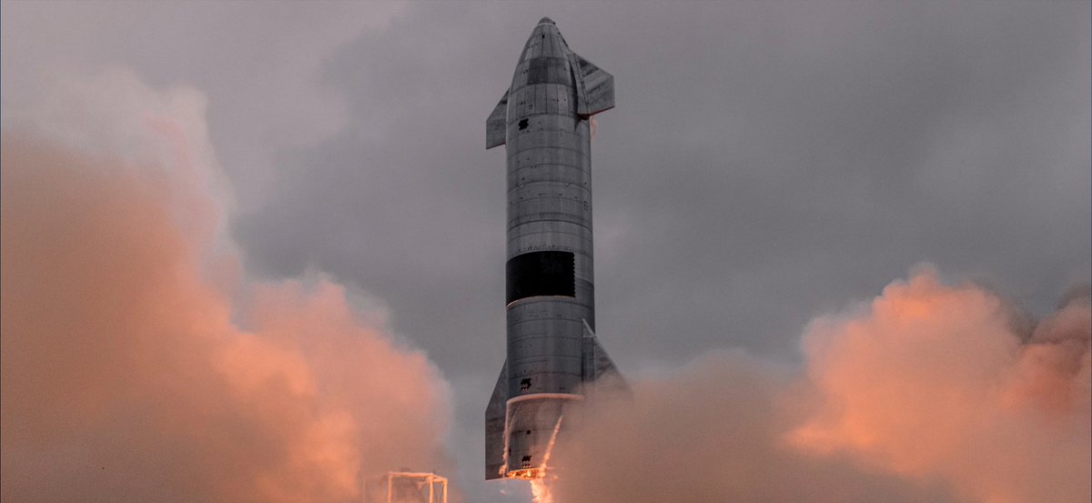 spacex360's tweet photo. Official SpaceX images from Starship SN15’s successful test flight! 🚀 https://t.co/UlXEx3h3Xa