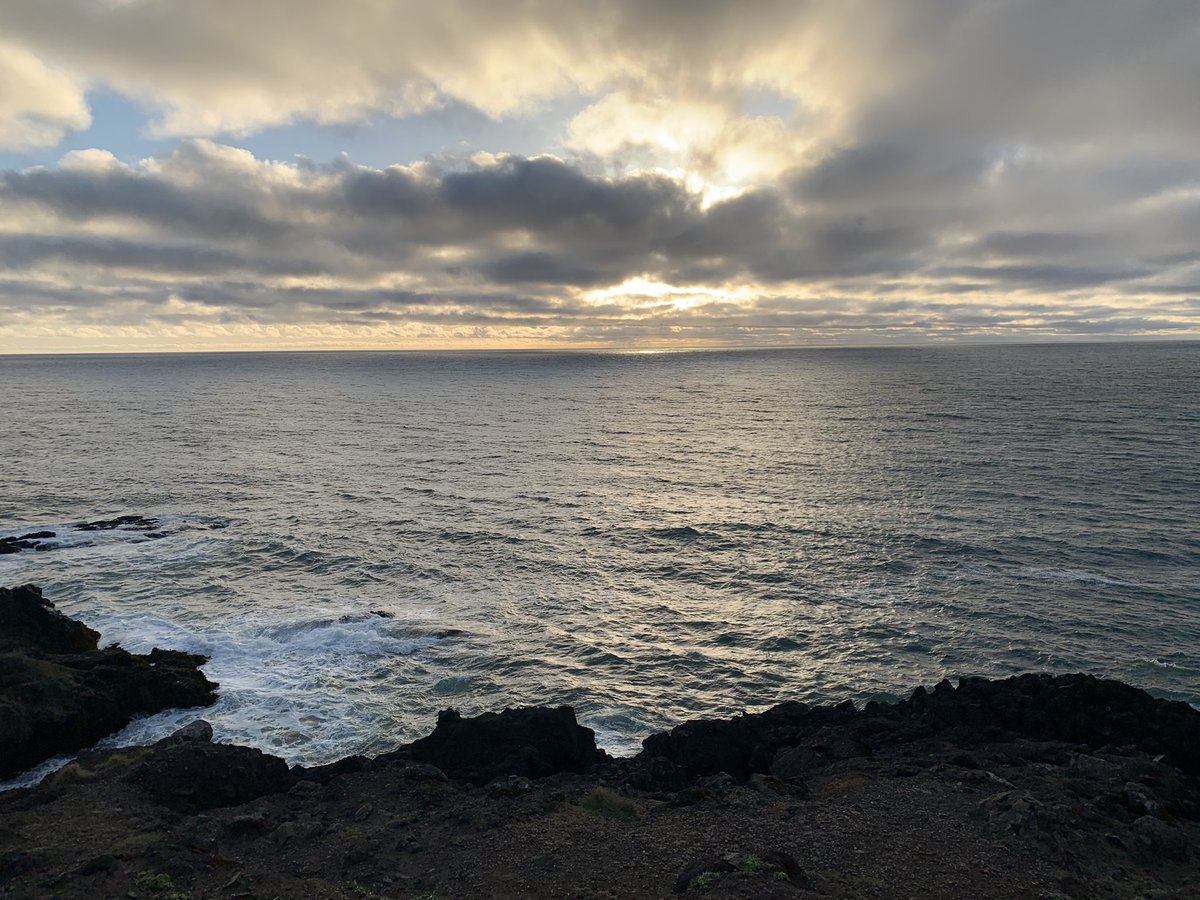garyhog's tweet image. Sunset May 9, 2021 in Depoe Bay, OR. @spann