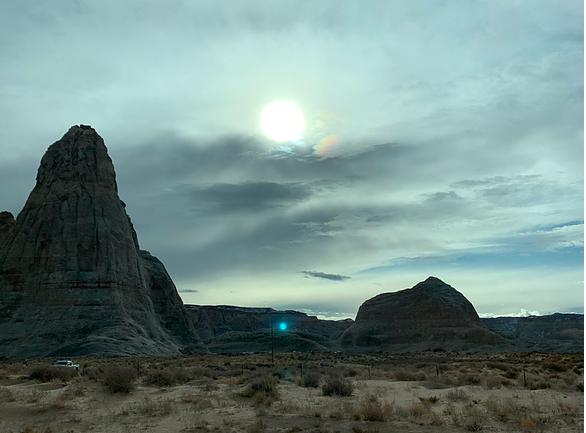 thetellermag's tweet photo. Last Monday of the semester! Need a little stress relief? Check out these breathtaking photos taken by Megan Hyland https://t.co/sbhYKQR0yD https://t.co/C8OMGbLCni