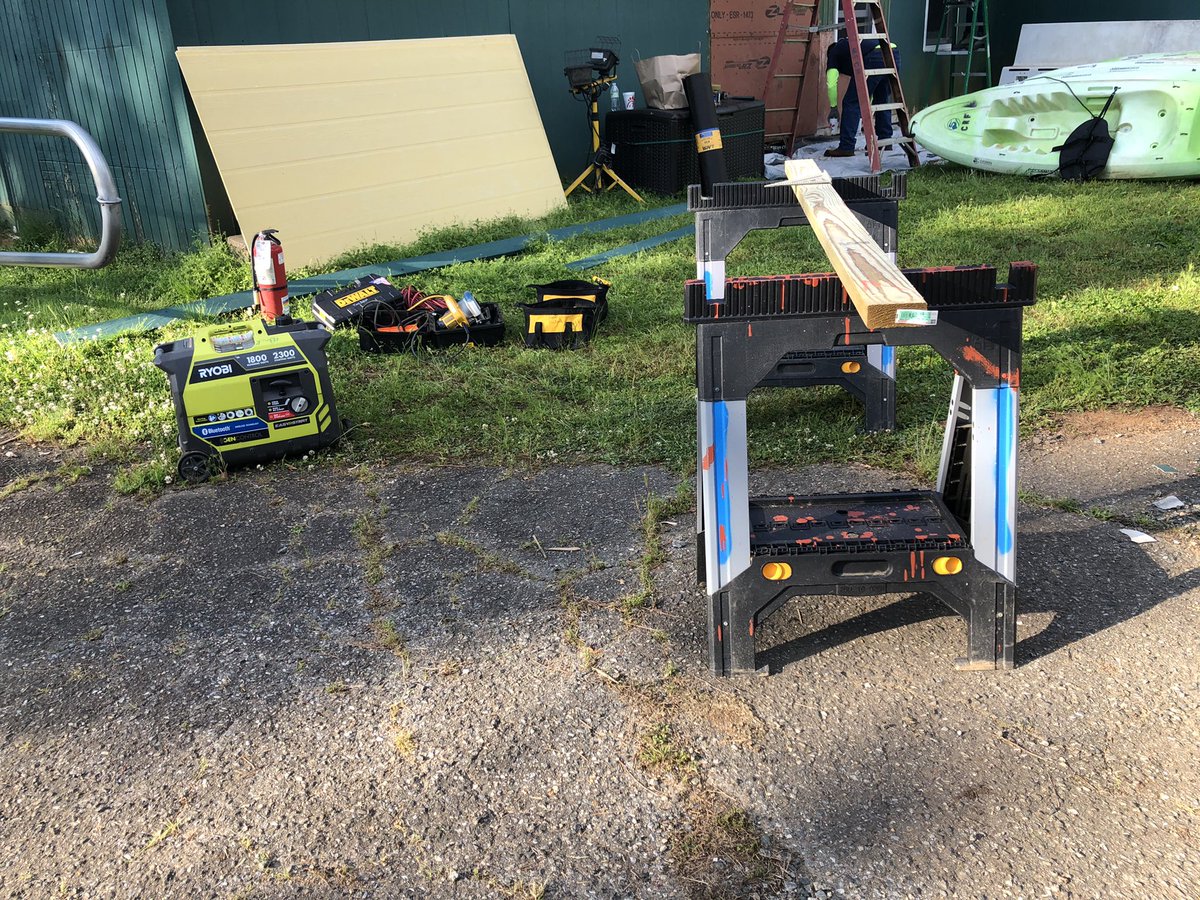 CltToolBank's tweet photo. Shout out to our friends at Turner Construction Carolinas, She Built This City and Catawba Riverkeeper Foundation for reserving tools for Turnerβs Annual Founders Day volunteer event!
#toolbank #clttoolbank #volunteer #bluetools https://t.co/lRd7hZbnpy